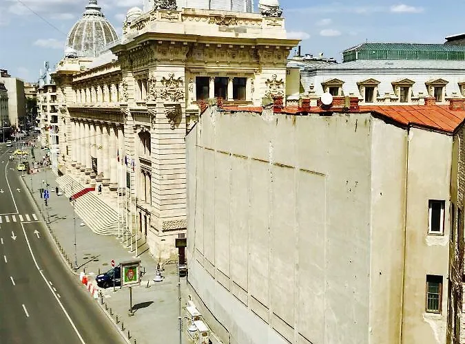 Апартаменти Eric